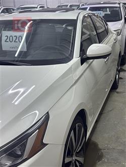 نیسان ئەلتیما